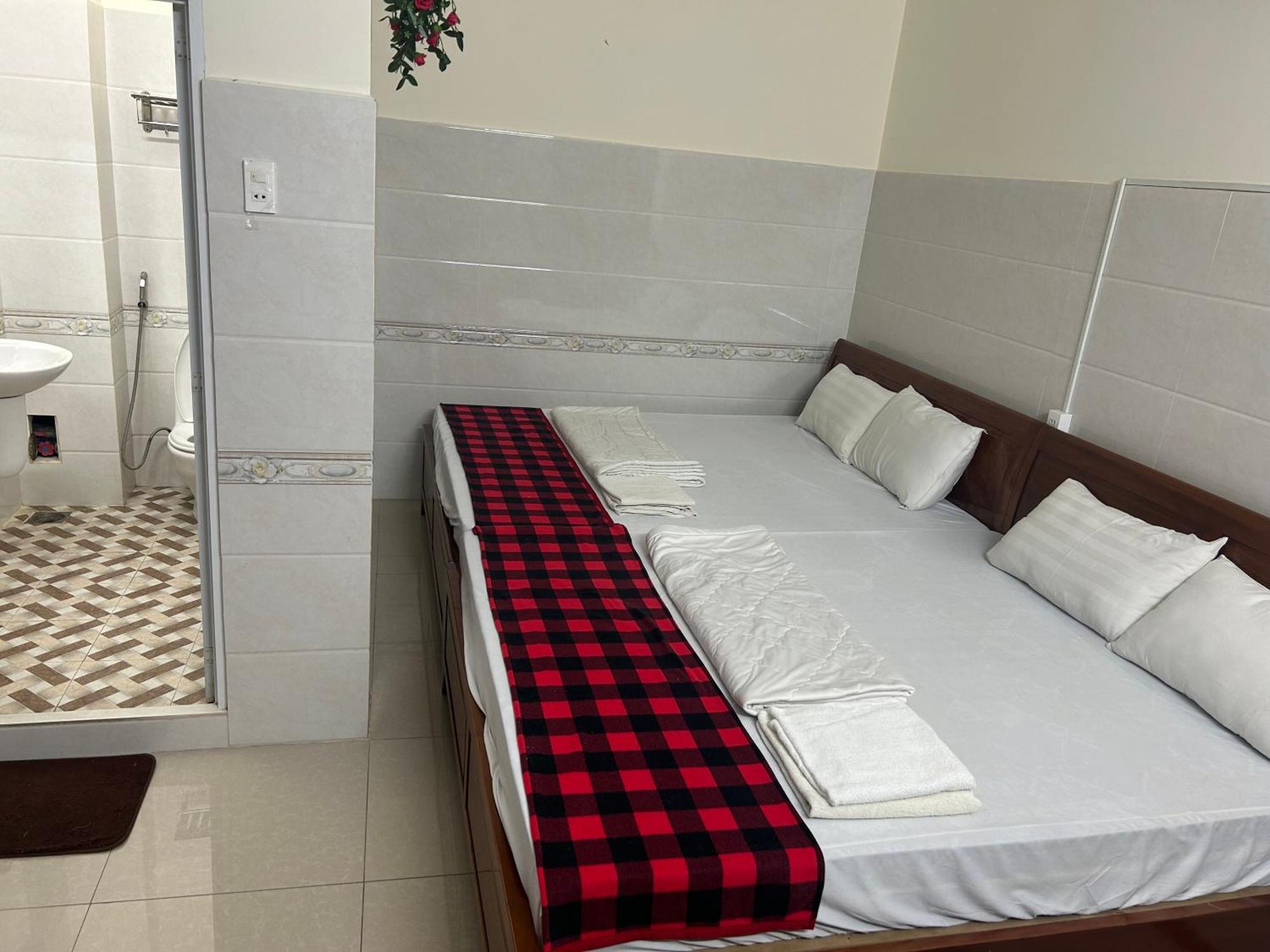 Bac Lieu Hotel Anh Tuan المظهر الخارجي الصورة